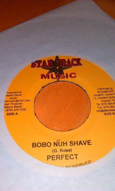 7inch Record PERFECT / LITTLE HERO - Bobo Nuh Shave / Don t Try To Push NONE Star Track Musi Jamaica Reggae, Ska & Dub Used
7inch Record PERFECT / LITTLE HERO - Bobo Nuh Shave / Don t Try To Push NONE Star Track Musi Jamaica Reggae, Ska & Dub Used
