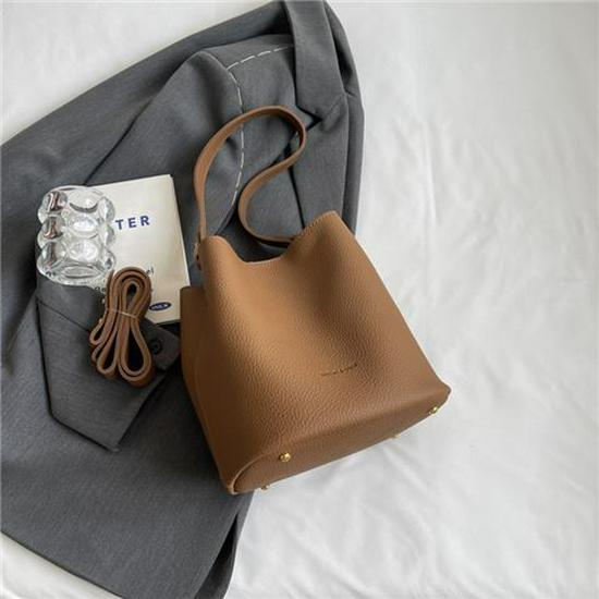 Трендовая женская сумка-ведро этого года - Новая высококлассная ретро текстурная на плечо через плечо для осени
Трендовая женская сумка-ведро этого года - Новая высококлассная ретро текстурная на плечо через плечо для осени