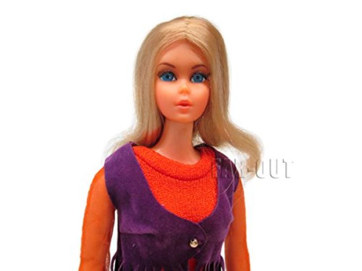 Кукла Barbie Live Action, кукла Barbie Live Action Blonde, позирующая винтажная кукла 1971 года
Кукла Barbie Live Action, кукла Barbie Live Action Blonde, позирующая винтажная кукла 1971 года