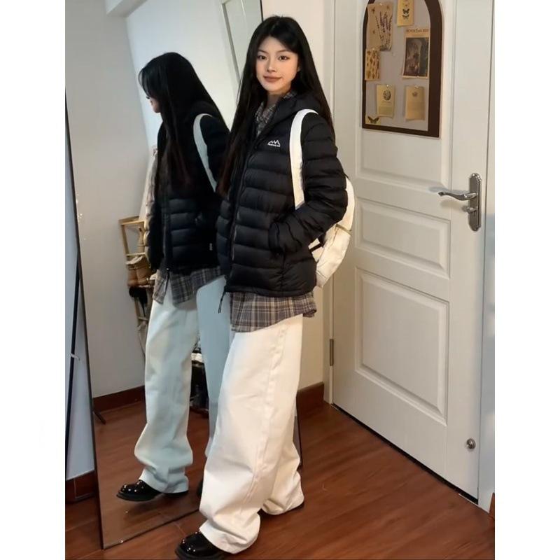 Women s White Fleece Lined High Waist Wide Leg Jeans - Plus Size, Autumn/Winter, Loose, Slimming, Floor Length, Straight Leg. 3XL
Women s White Fleece Lined High Waist Wide Leg Jeans - Plus Size, Autumn/Winter, Loose, Slimming, Floor Length, Straight Leg. 3XL