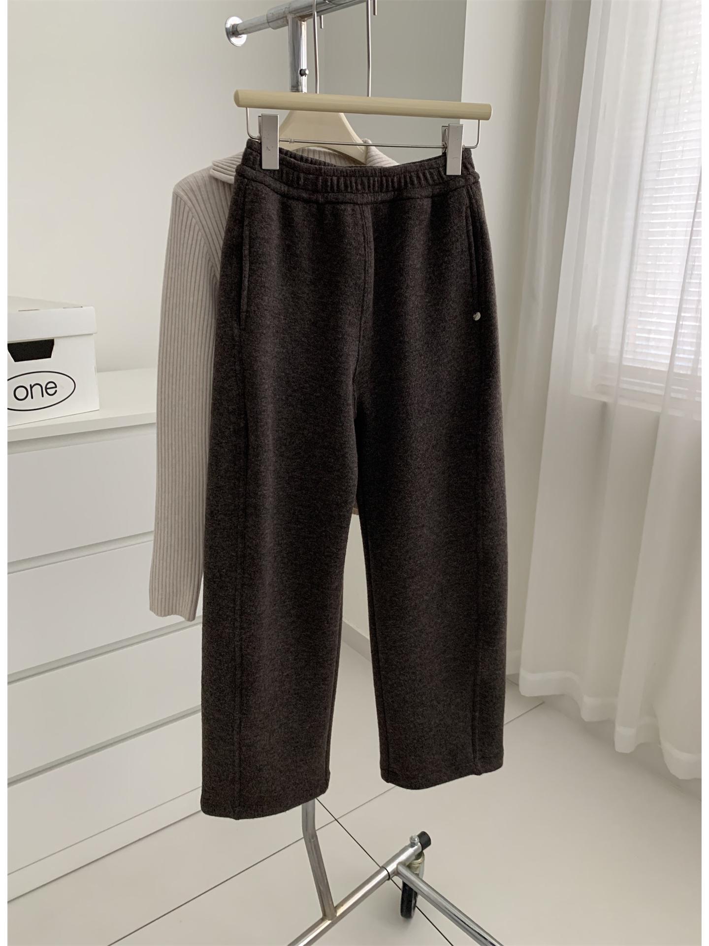2025 Fall/Winter Women s Velvety Gray Wide-Leg Drawstring Pants XL
2025 Fall/Winter Women s Velvety Gray Wide-Leg Drawstring Pants XL