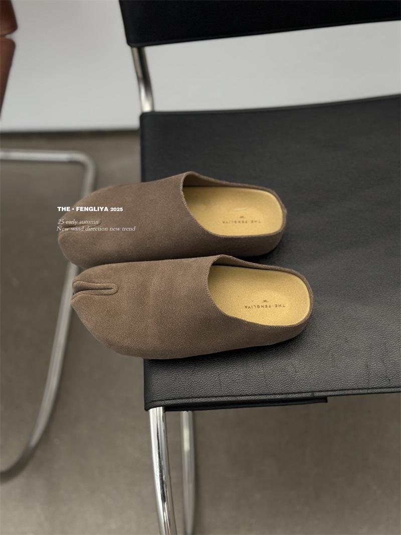THE · FENGLIYA flat-bottomed bag head pig s trotters half slippers women s casual half slippers one-pedal single shoes women s shoes 39 коричневый
THE · FENGLIYA flat-bottomed bag head pig s trotters half slippers women s casual half slippers one-pedal single shoes women s shoes 39 коричневый