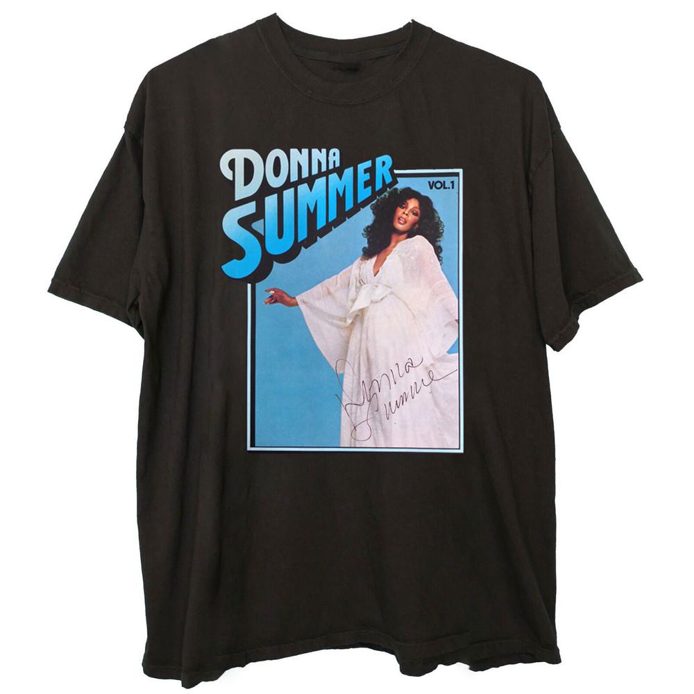 Donna Summer Signature Album Black Unisex TShirt All Size BL2.372 Unisex T-Shirt XXL
Donna Summer Signature Album Black Unisex TShirt All Size BL2.372 Unisex T-Shirt XXL