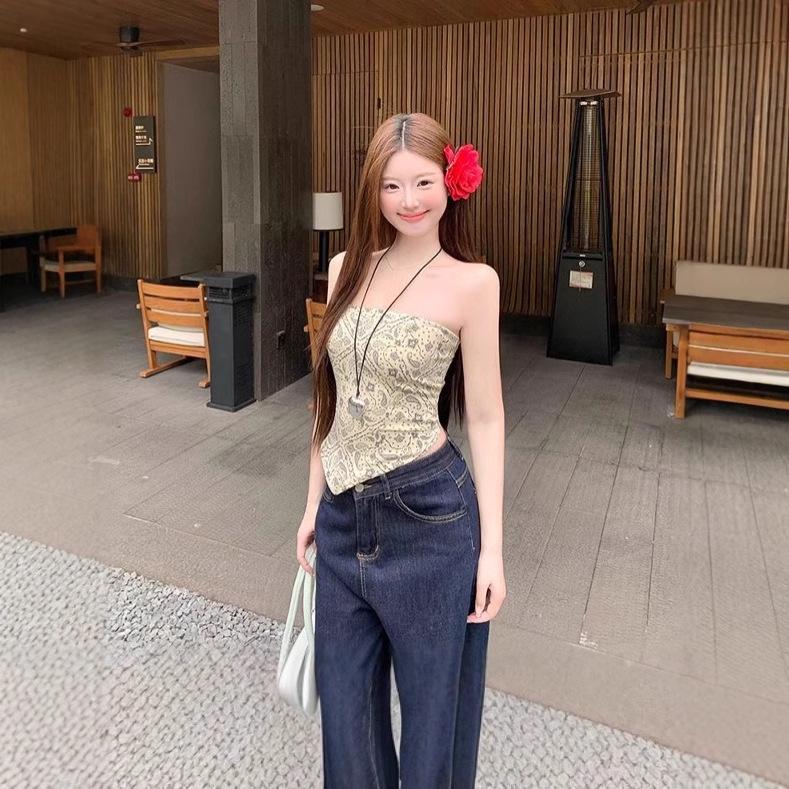 Women s Floral Retro Sleeveless Irregular Crop Top – Sweet & Spicy Style M - High Quality
Women s Floral Retro Sleeveless Irregular Crop Top – Sweet & Spicy Style M - High Quality