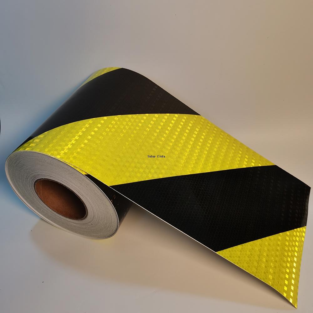 8Inchx16FT Waterproof Reflective Twill Tape Fluorescent Yellow-Black Adhesive High Visibility Warning Safety Conspicuous Sticker
8Inchx16FT Waterproof Reflective Twill Tape Fluorescent Yellow-Black Adhesive High Visibility Warning Safety Conspicuous Sticker