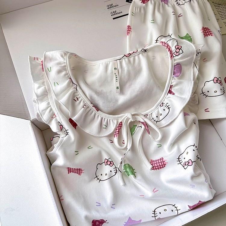 Japanese sweet suspender Kitty cat pajamas women s summer lace shorts two-piece set student dormitory loungewear S
Japanese sweet suspender Kitty cat pajamas women s summer lace shorts two-piece set student dormitory loungewear S
