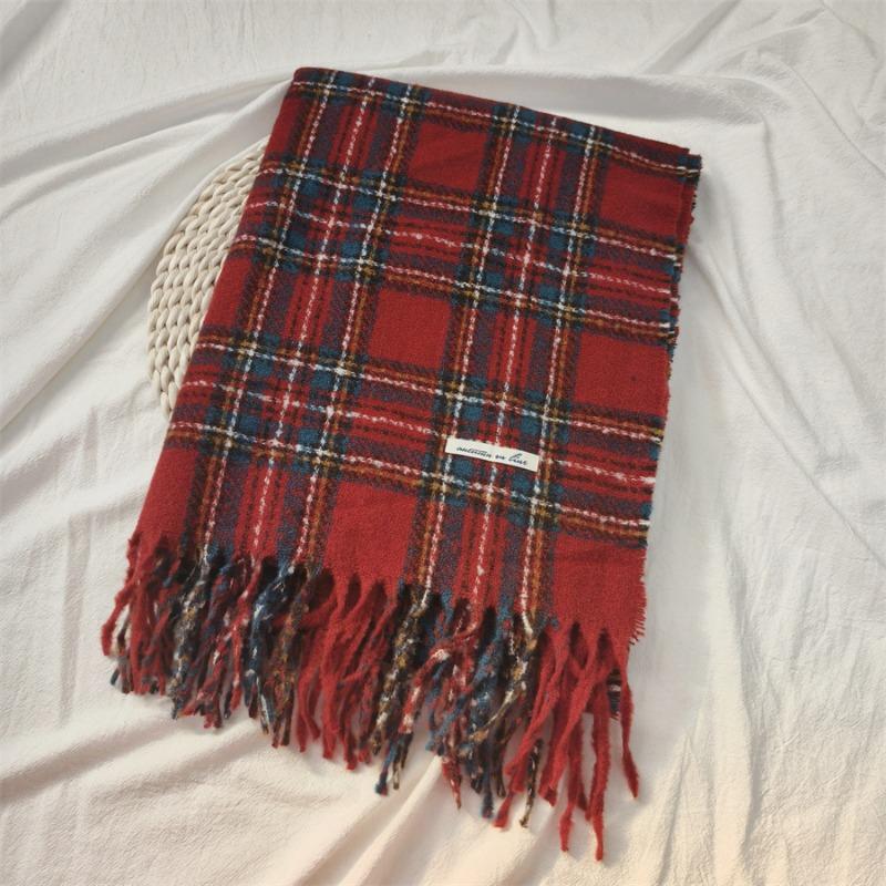 Vintage college style red plaid scarf women s winter Christmas green shawl scarf versatile literary retro красный
Vintage college style red plaid scarf women s winter Christmas green shawl scarf versatile literary retro красный