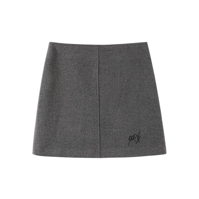 Westayone High-Neck Silver Button Sweater Top Women s Knitwear + Short Skirt Set Gray Skirt 8628 M
Westayone High-Neck Silver Button Sweater Top Women s Knitwear + Short Skirt Set Gray Skirt 8628 M