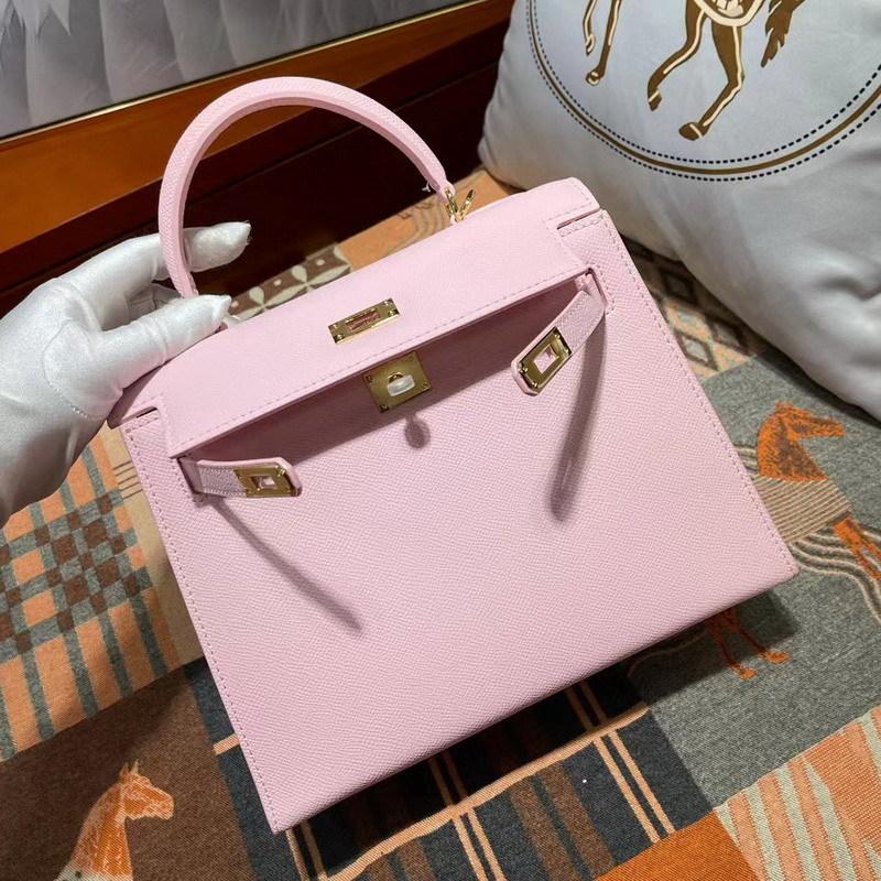 Новая женская сумка из натуральной кожи с рисунком в виде пальмы, золотая пряжка из коровьей кожи, серебряная пряжка, цветная сумка с блокировкой, женская сумка ручной работы 22x8x16cm
Новая женская сумка из натуральной кожи с рисунком в виде пальмы, золотая пряжка из коровьей кожи, серебряная пряжка, цветная сумка с блокировкой, женская сумка ручной работы 22x8x16cm