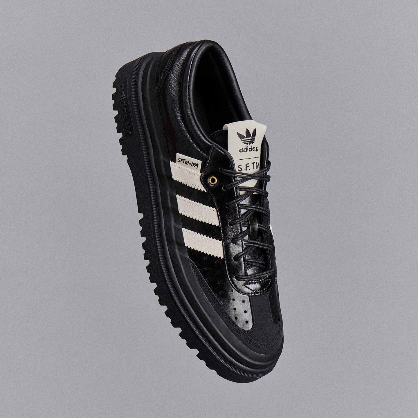 Song For The Mute x adidas Samba LX Freizeit Core Black Off White 47
Song For The Mute x adidas Samba LX Freizeit Core Black Off White 47