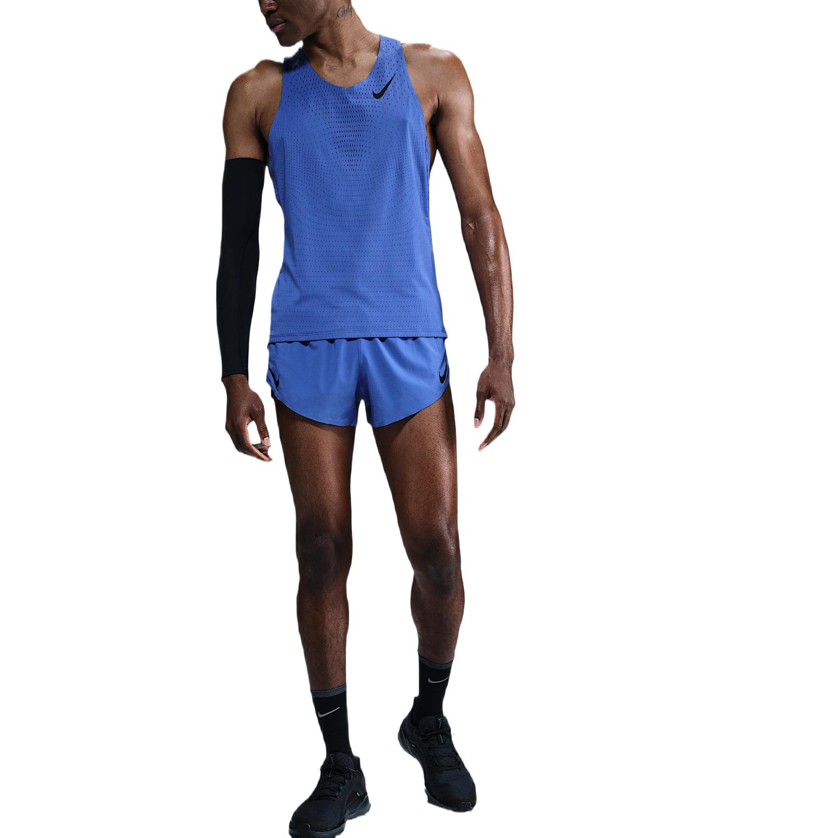 Nike AeroSwift Dri-FIT ADV Running Singlet Comet Blue/Black Men Tops FN4231-411 L
Nike AeroSwift Dri-FIT ADV Running Singlet Comet Blue/Black Men Tops FN4231-411 L