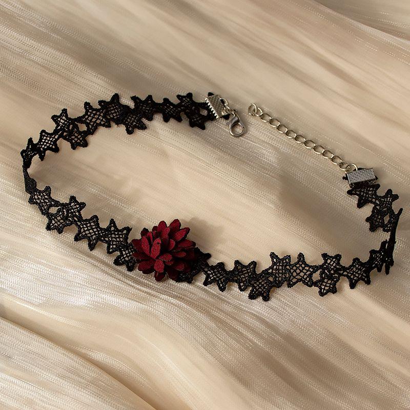 Clavicle Chain Harajuku Anchor Rose Flower Female Collar Floral star buckle
Clavicle Chain Harajuku Anchor Rose Flower Female Collar Floral star buckle