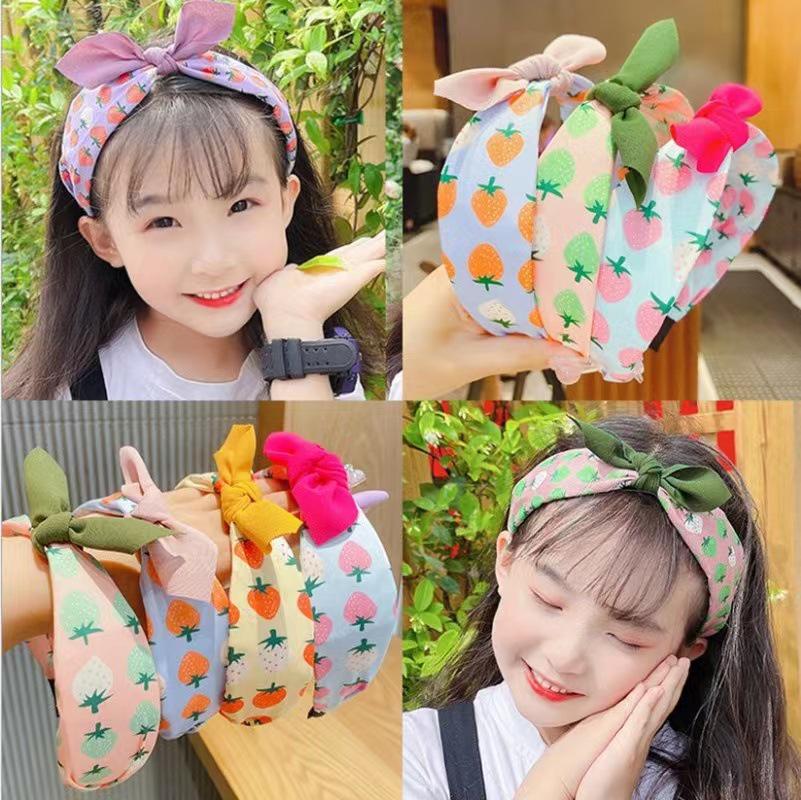 Korean Non-Slip Cute Princess Hairband for Little Girls - Gentle and Secure Headwear
Korean Non-Slip Cute Princess Hairband for Little Girls - Gentle and Secure Headwear