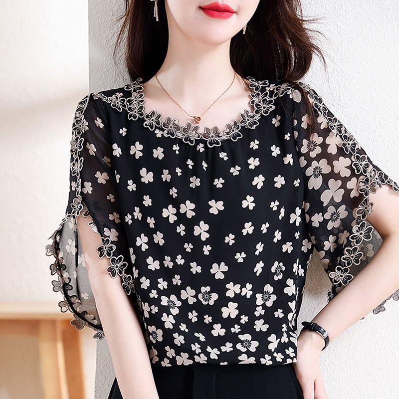 Women Summer Elegant Loose Temperament Printing Hollow Out O-neck Short Sleeve Chiffon Shirt Ladies Casual All-match Trend Tops 4XL чорний
Women Summer Elegant Loose Temperament Printing Hollow Out O-neck Short Sleeve Chiffon Shirt Ladies Casual All-match Trend Tops 4XL чорний