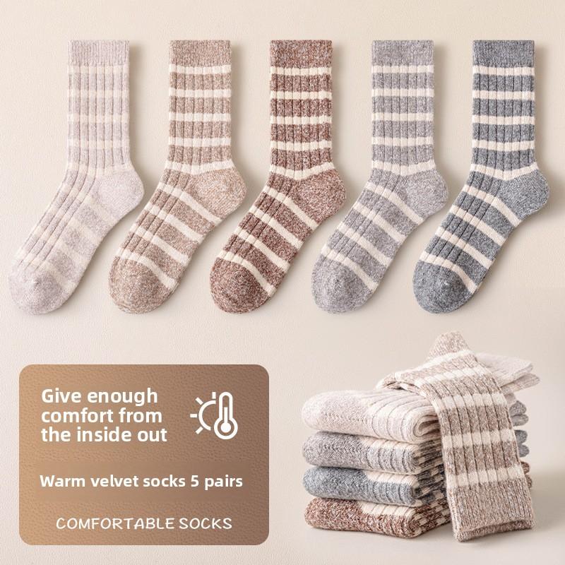 Носки женские носки средней длины осень-зима двойные полоски весна и осень теплые чулки 5 Pairs
Носки женские носки средней длины осень-зима двойные полоски весна и осень теплые чулки 5 Pairs