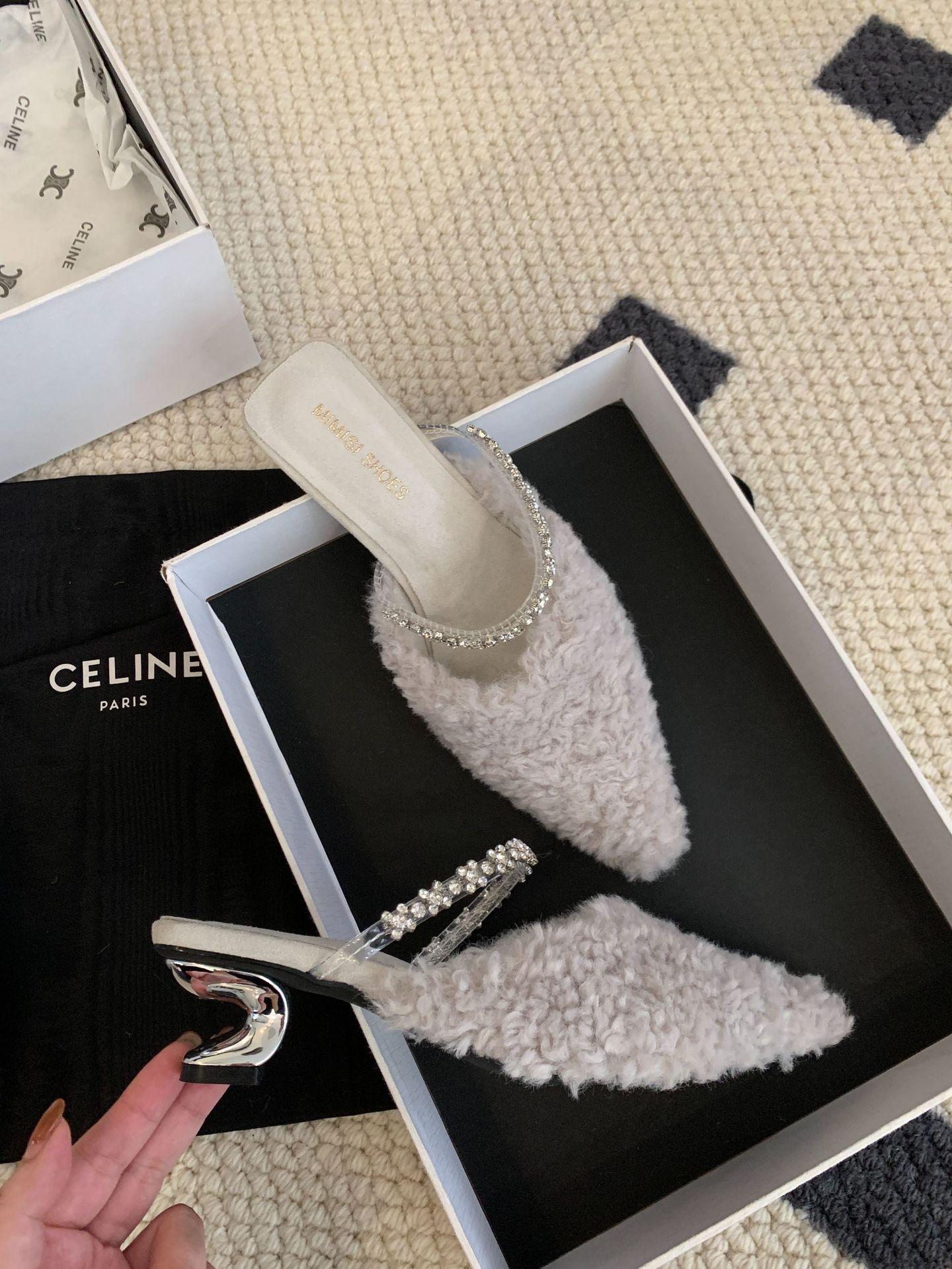 French evening breeze white one-word drag high-heeled rhinestone fluffy shoes women s shoes with skirt high-heeled bag head fluffy mop 39
French evening breeze white one-word drag high-heeled rhinestone fluffy shoes women s shoes with skirt high-heeled bag head fluffy mop 39