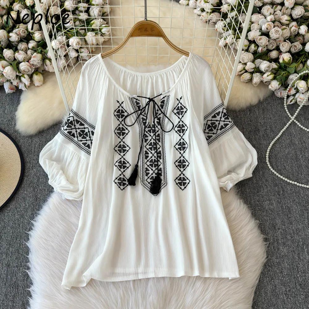 Вільні вінтажні сорочки в етнічному стилі для щоденного носіння, важкі, з вишивкою та шнурівкою, у французькому стилі, кроп-топ, з принтом та китицями, літературні блузи One Size армія зелений колір
Вільні вінтажні сорочки в етнічному стилі для щоденного носіння, важкі, з вишивкою та шнурівкою, у французькому стилі, кроп-топ, з принтом та китицями, літературні блузи One Size армія зелений колір