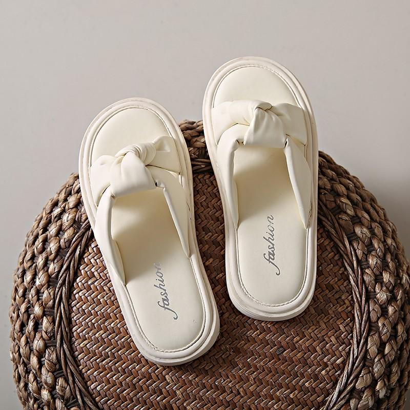 Fashion Flip Slippers Women Summer New Outside Wear Round Toe Open Toe Bow Platform Non-slip Casual Flat Beach Sandals 35
Fashion Flip Slippers Women Summer New Outside Wear Round Toe Open Toe Bow Platform Non-slip Casual Flat Beach Sandals 35