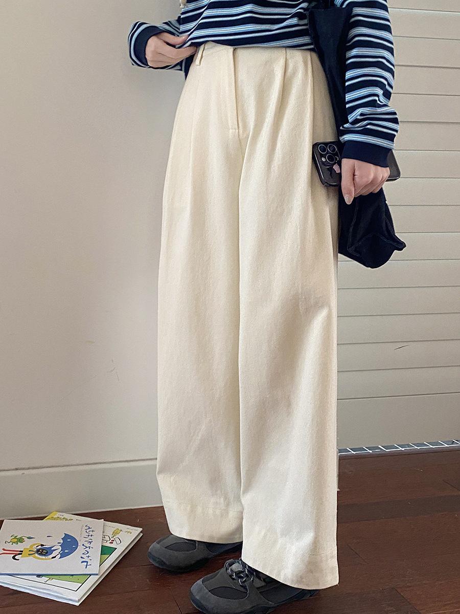 Milk Rabbit Planet - Women s 2025 Handmade Pleated Button Cargo Pants M
Milk Rabbit Planet - Women s 2025 Handmade Pleated Button Cargo Pants M