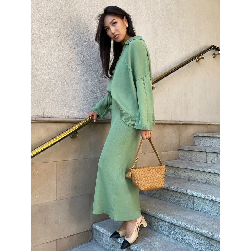Fashion Pure Color Loose Sweater Skirt Suit Solid Color Sweater and Skirt Set Light green S
Fashion Pure Color Loose Sweater Skirt Suit Solid Color Sweater and Skirt Set Light green S