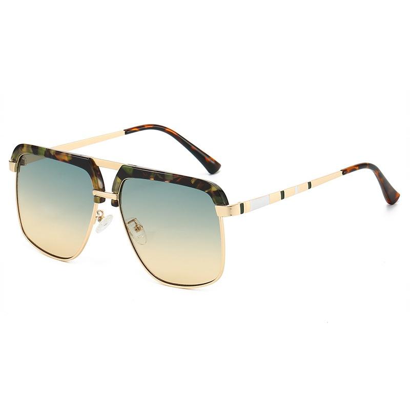 Luxury Tortoiseshell Gradient Oval Women Sun Glasses Retro Double-Bridge Thin Frame Trend Versatile Men Sun Glasses UV400 as picture
Luxury Tortoiseshell Gradient Oval Women Sun Glasses Retro Double-Bridge Thin Frame Trend Versatile Men Sun Glasses UV400 as picture