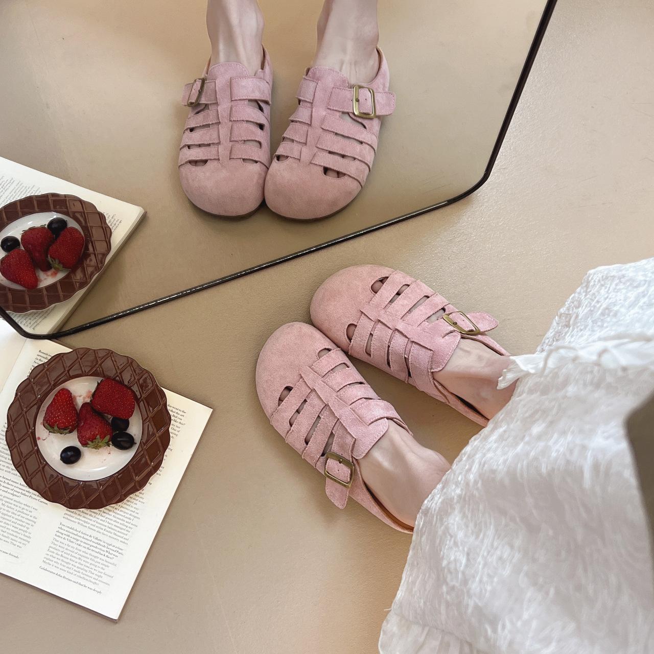 2025 height increase outer wear Roman style women s shoes summer hollow breathable bag head soft sole semi-drag cool slippers Birken slippers 35 розовый
2025 height increase outer wear Roman style women s shoes summer hollow breathable bag head soft sole semi-drag cool slippers Birken slippers 35 розовый