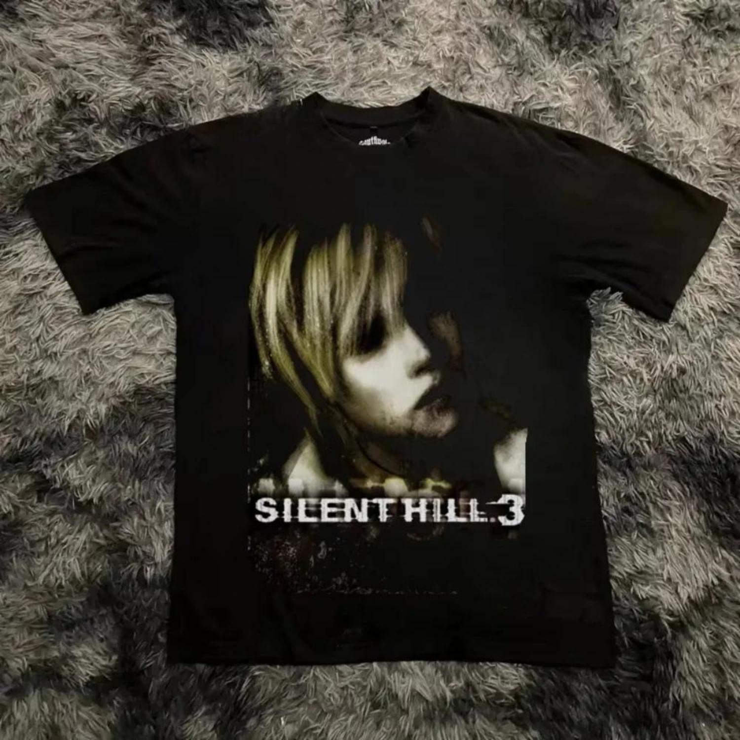 Футболки Silent Hill 2 Бавовняний одяг Повсякденна футболка з коротким рукавом та круглим вирізом Футболки для дорослих Футболка оверсайз Вуличний топ XXXXXL чорний
Футболки Silent Hill 2 Бавовняний одяг Повсякденна футболка з коротким рукавом та круглим вирізом Футболки для дорослих Футболка оверсайз Вуличний топ XXXXXL чорний