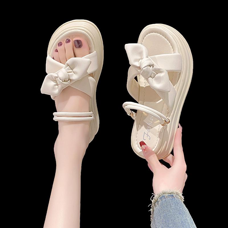 Thick-soled cool slippers women s summer new fashion beach two sandals women 35 чёрный
Thick-soled cool slippers women s summer new fashion beach two sandals women 35 чёрный
