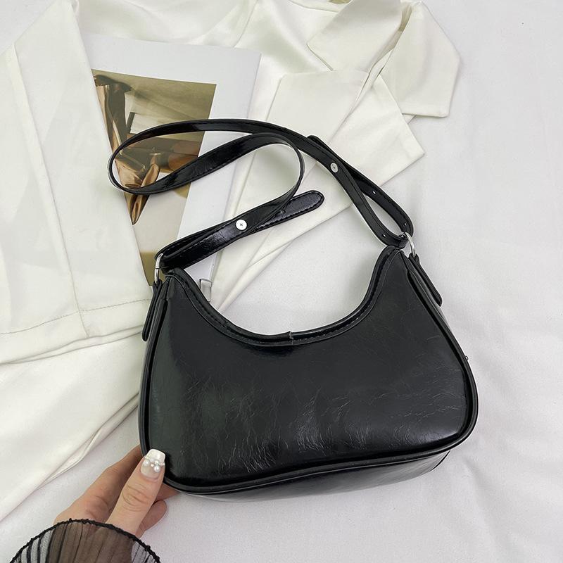 2024 летняя новая модная простая сумка через плечо простая сумка-мессенджер в иностранном стиле женская сумка-мешок с цепочкой подмышкой женская сумка чёрный
2024 летняя новая модная простая сумка через плечо простая сумка-мессенджер в иностранном стиле женская сумка-мешок с цепочкой подмышкой женская сумка чёрный