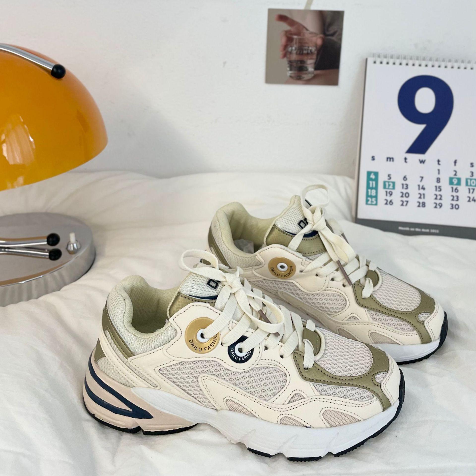 Большие размеры 36-45 для мальчиков и девочек, мужские кроссовки для бега, легкие теннисные кроссовки для маленьких детей
Большие размеры 36-45 для мальчиков и девочек, мужские кроссовки для бега, легкие теннисные кроссовки для маленьких детей