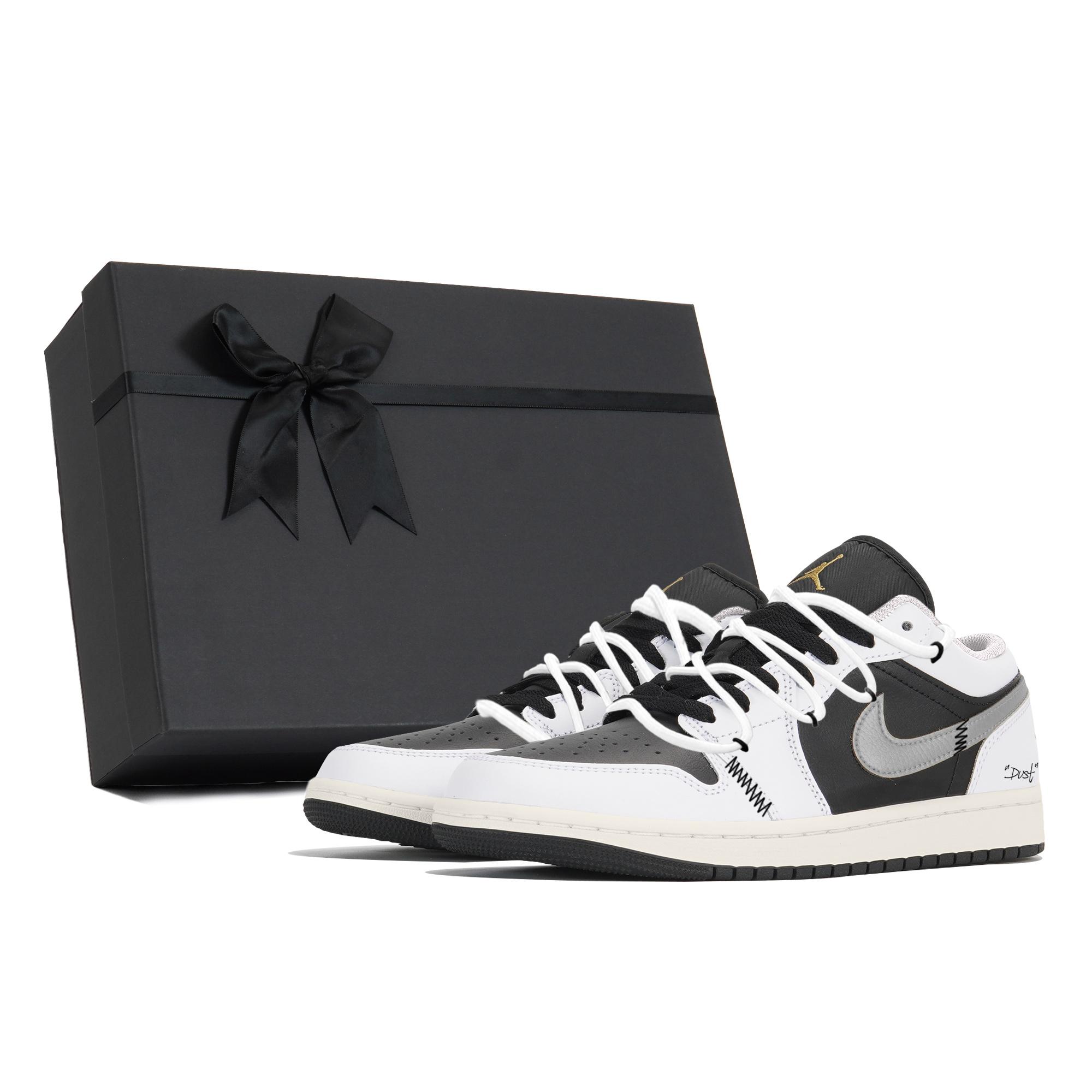 Jordan Air Jordan 1 Abrasion Resistant Abrasion Resistant Low top Skateboard Shoes Unisex Black White 553558-172(Team210-SBOX) 45.5
Jordan Air Jordan 1 Abrasion Resistant Abrasion Resistant Low top Skateboard Shoes Unisex Black White 553558-172(Team210-SBOX) 45.5