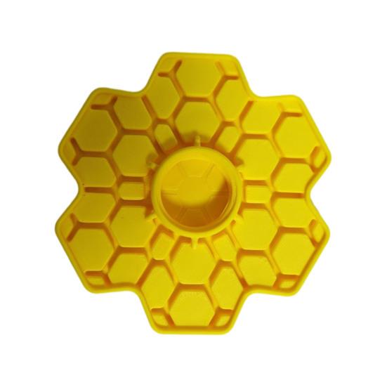 Bee Watering Station for Garden Honeycomb Design Bee Feeder And Waterer Compatible with Regular Wide Mouth Canning Jar for Hives Beekeeping Supplies жовтий
Bee Watering Station for Garden Honeycomb Design Bee Feeder And Waterer Compatible with Regular Wide Mouth Canning Jar for Hives Beekeeping Supplies жовтий