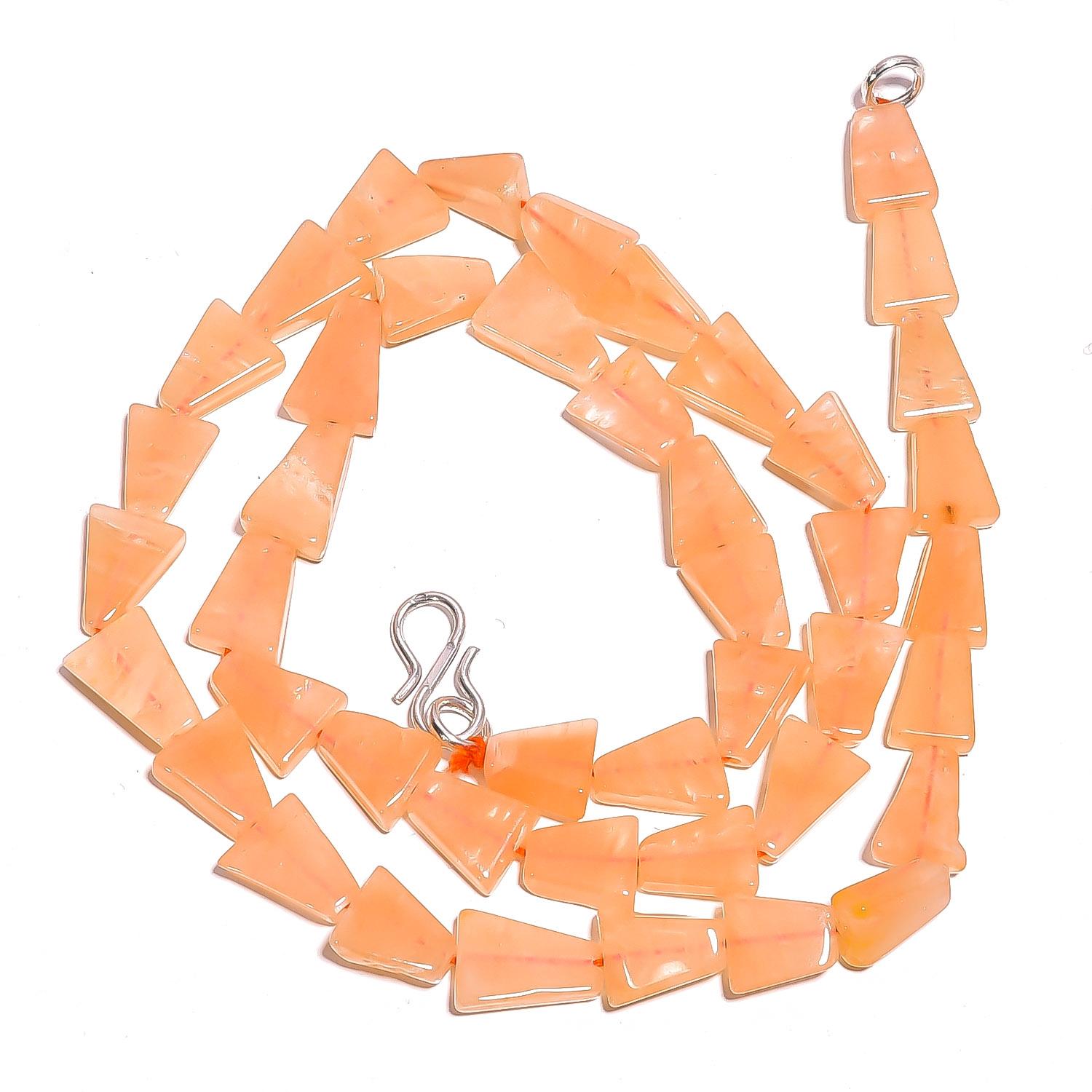 Natural Peach Aventurine Gemstone Flat Triangle Smooth Beads Necklace 17 UB3405 UB-3405
Natural Peach Aventurine Gemstone Flat Triangle Smooth Beads Necklace 17 UB3405 UB-3405