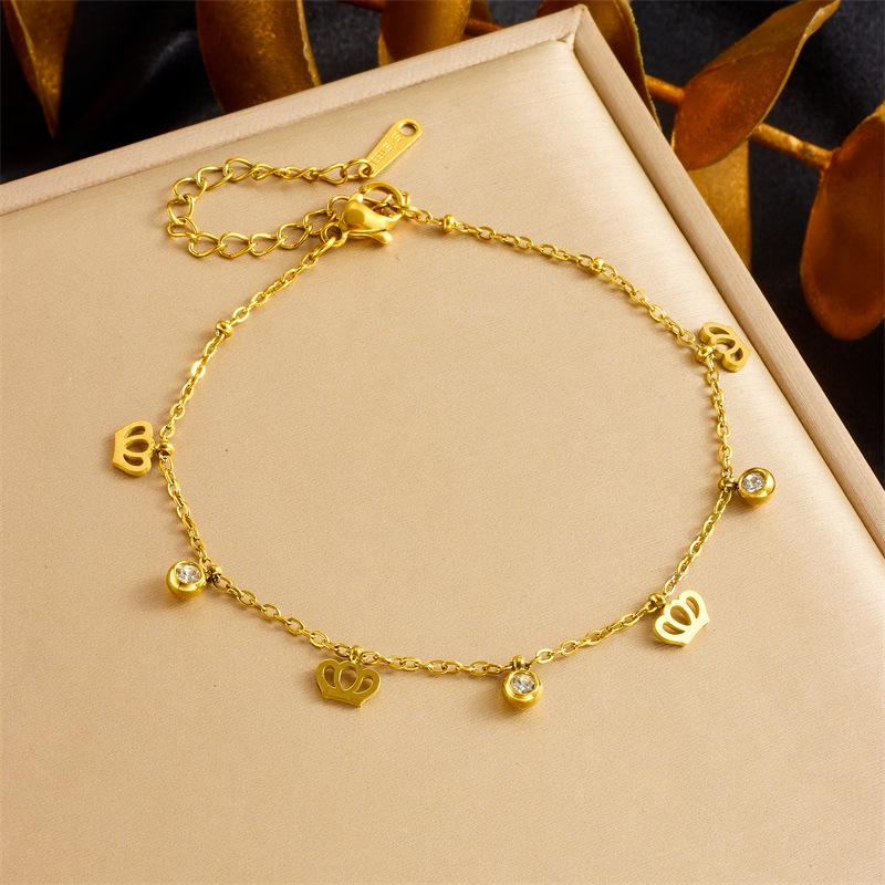 Fashion Simple Gold Butterfly Round Coin Lightning Crown Eye Pendant Chain Jewelry Set
Fashion Simple Gold Butterfly Round Coin Lightning Crown Eye Pendant Chain Jewelry Set