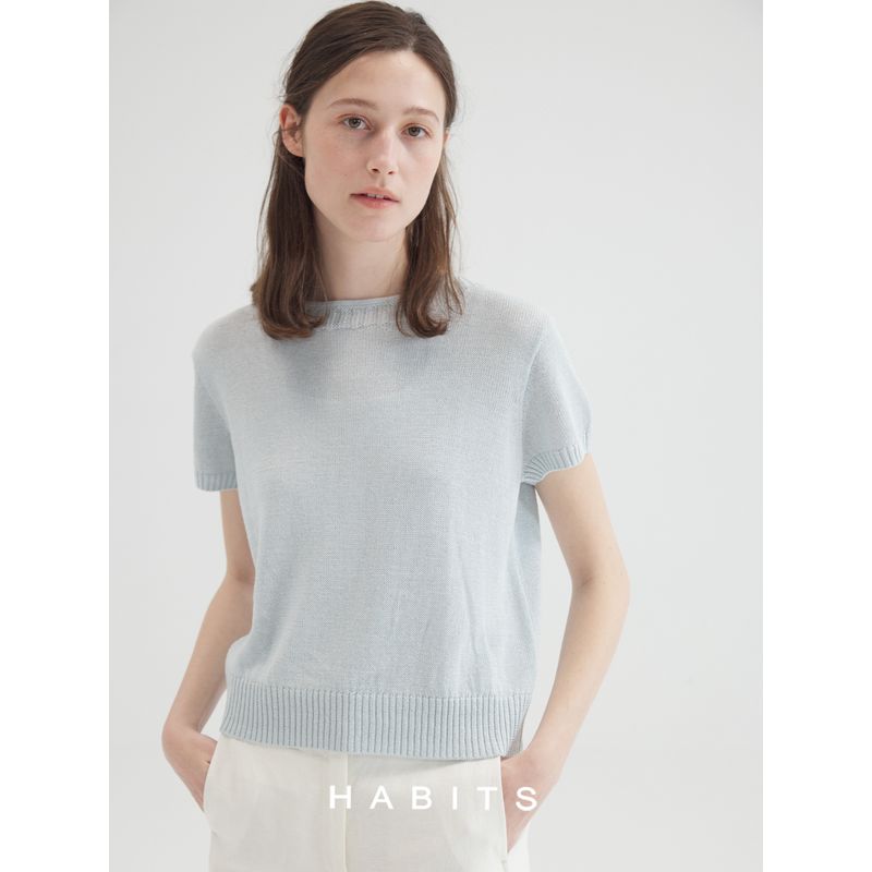 Habits Summer and Paper Cotton Blended Yarn Collar Buckle Thread Design Knitted Top Short sleeve Light blue (In Stock) M
Habits Summer and Paper Cotton Blended Yarn Collar Buckle Thread Design Knitted Top Short sleeve Light blue (In Stock) M