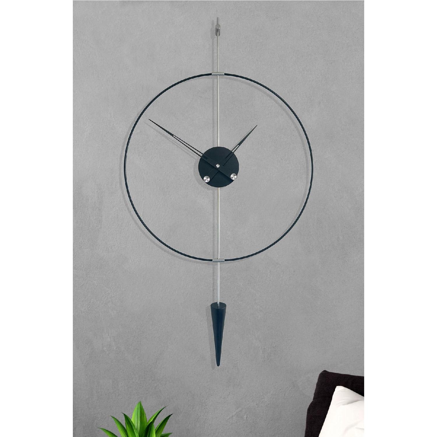 Darin Silver Time 60 см, минималистичные современные декоративные настенные часы с черным деревянным маятником
Darin Silver Time 60 см, минималистичные современные декоративные настенные часы с черным деревянным маятником