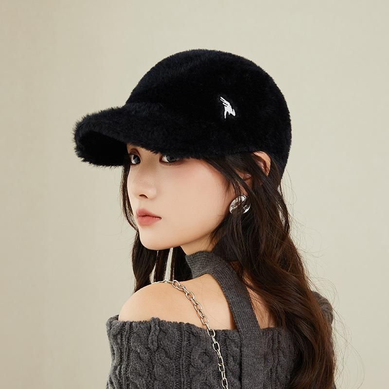 Модная плюшевая кепка с козырьком Осень-Зима Новая женская однотонная утолщенная теплая шапка Спорт на открытом воздухе Шопинг Универсальная бейсболка One Size
Модная плюшевая кепка с козырьком Осень-Зима Новая женская однотонная утолщенная теплая шапка Спорт на открытом воздухе Шопинг Универсальная бейсболка One Size