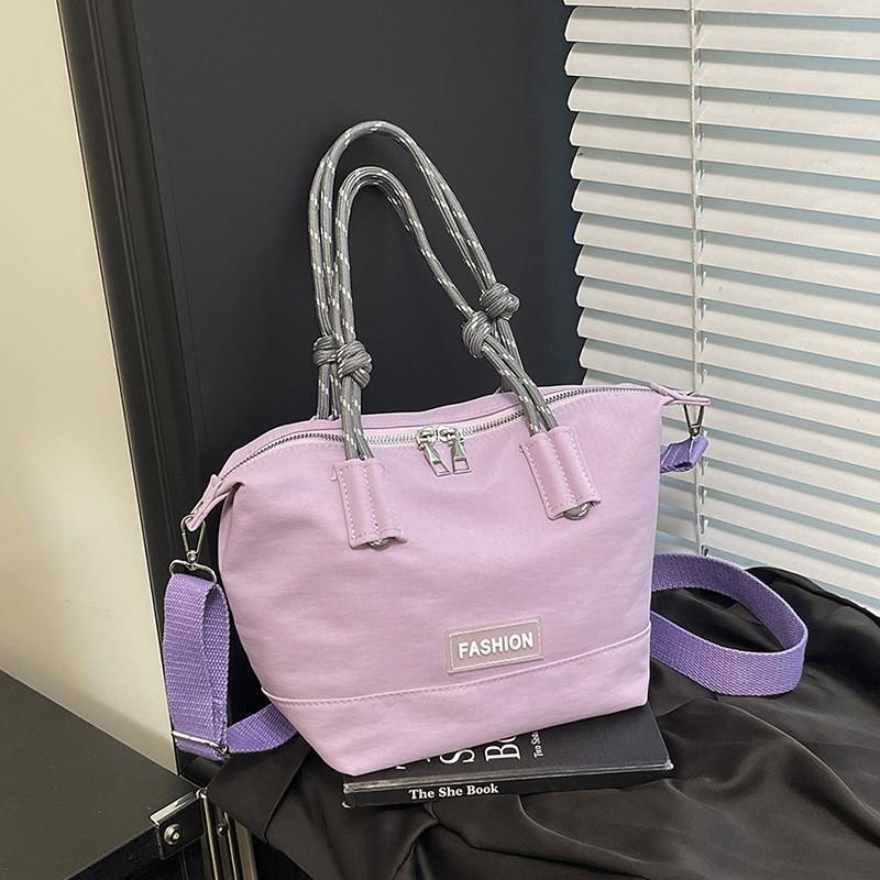 Lightweight Bag Tote Large Capacity Commuting All-matching Canvas Portable Mommy One-shoulder Casual Nylon Cross-body 20x14x20 фиолетовый
Lightweight Bag Tote Large Capacity Commuting All-matching Canvas Portable Mommy One-shoulder Casual Nylon Cross-body 20x14x20 фиолетовый