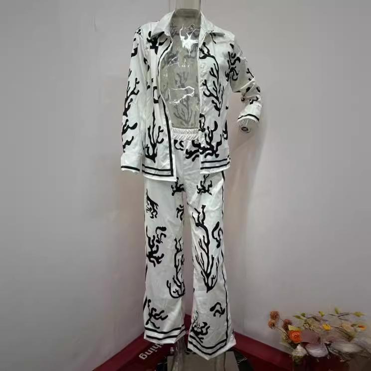 Весна Лето Женский Костюм С Принтом Женщин Повседневный Лацкан Длинный Рукав Блузка Широкие Брюки Модная Мягкая Верхняя Одежда XXS
Весна Лето Женский Костюм С Принтом Женщин Повседневный Лацкан Длинный Рукав Блузка Широкие Брюки Модная Мягкая Верхняя Одежда XXS
