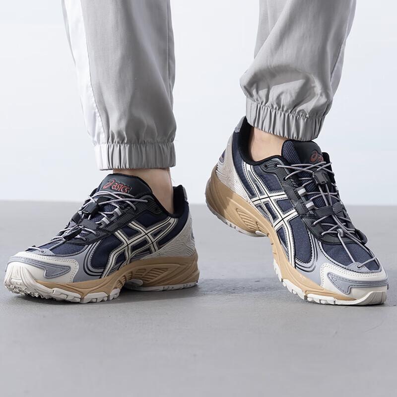 Asics Men s GEL-KAHANA TR Low-Top Running Shoes 8.5
Asics Men s GEL-KAHANA TR Low-Top Running Shoes 8.5