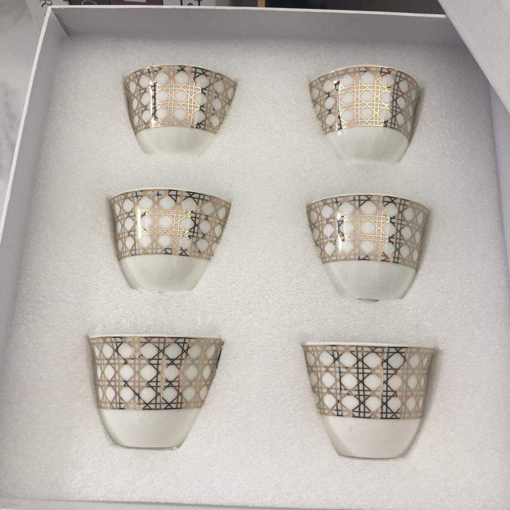 Керамическая кофейная чашка в европейском стиле, простой стиль, повседневный домашний чай, шесть маленьких чашек, персонализированный кофейный набор, небольшой подарочный набор 51-100ml