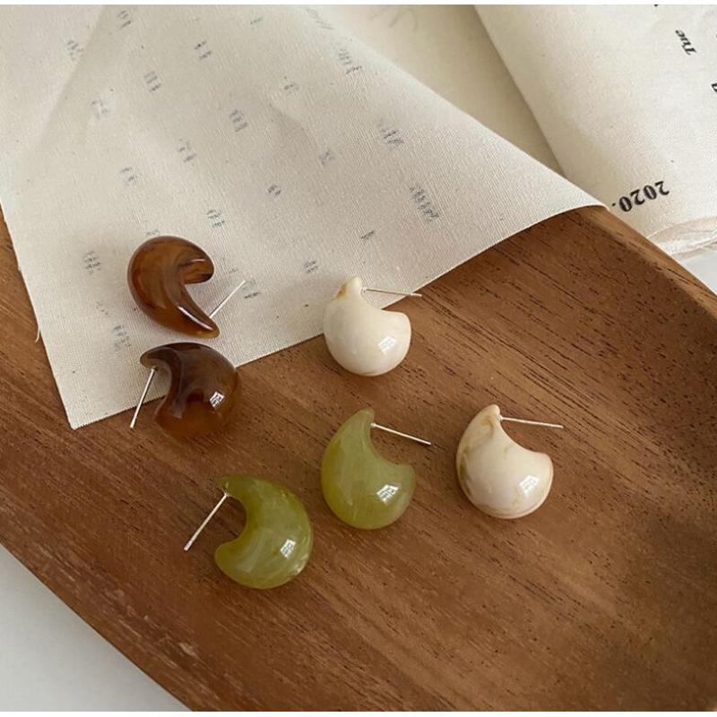 Три пары простых индивидуальностей, серьги с узором из смолы, крутой комплект сережек в форме капли в стиле фэн-шуй
Три пары простых индивидуальностей, серьги с узором из смолы, крутой комплект сережек в форме капли в стиле фэн-шуй