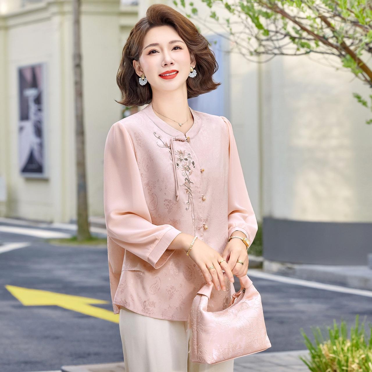 2026 Summer Chinese Style Fashion Top: Elegant Temperament Shirt for Middle-Aged & Elderly Women 4XL (for 135-145 jin) рожевий
2026 Summer Chinese Style Fashion Top: Elegant Temperament Shirt for Middle-Aged & Elderly Women 4XL (for 135-145 jin) рожевий