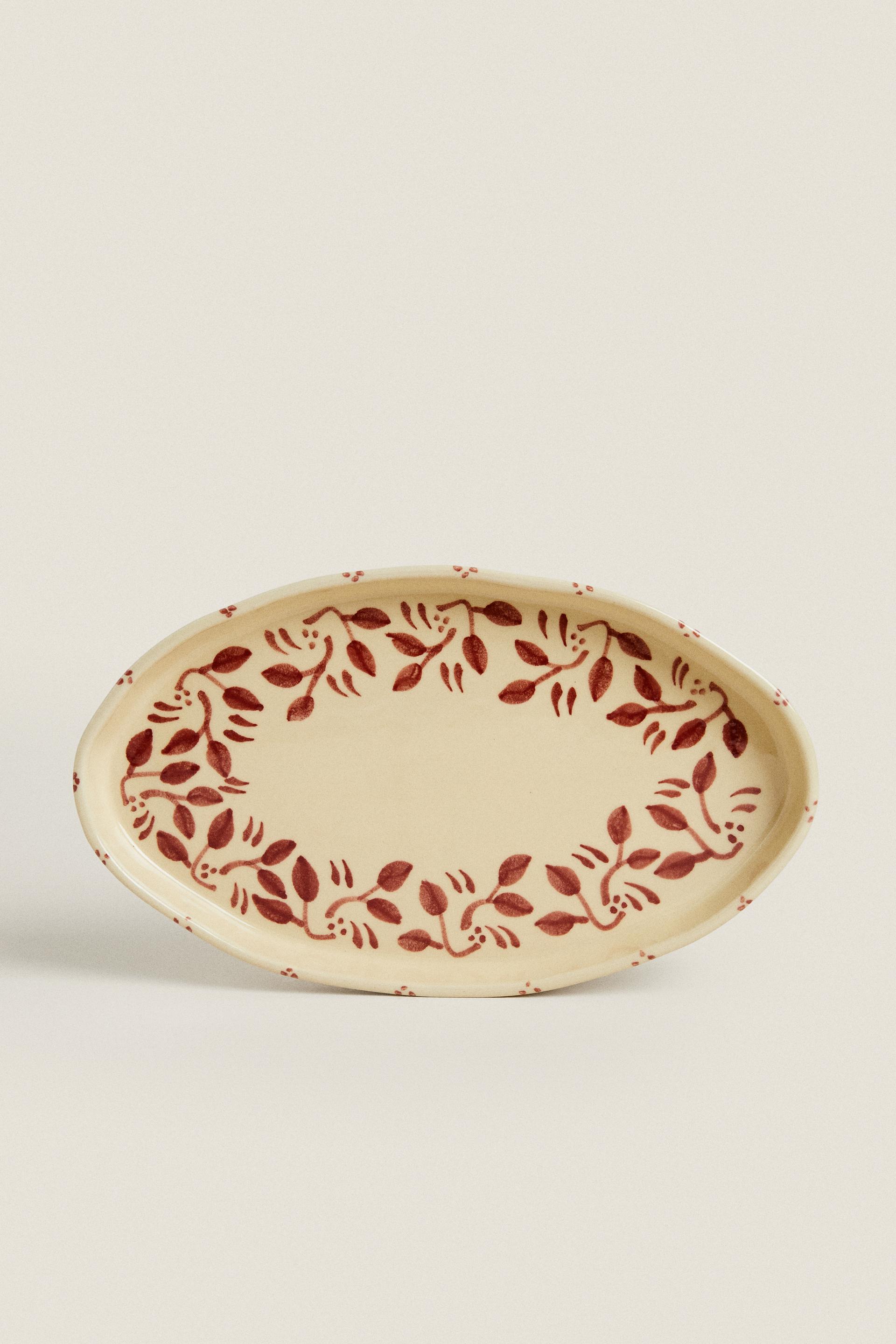 РАСКРАШЕННЫЙ КЕРАМИЧЕСКИЙ РОЖДЕСТВЕНСКИЙ ПОДНОС 
РАСКРАШЕННЫЙ КЕРАМИЧЕСКИЙ РОЖДЕСТВЕНСКИЙ ПОДНОС