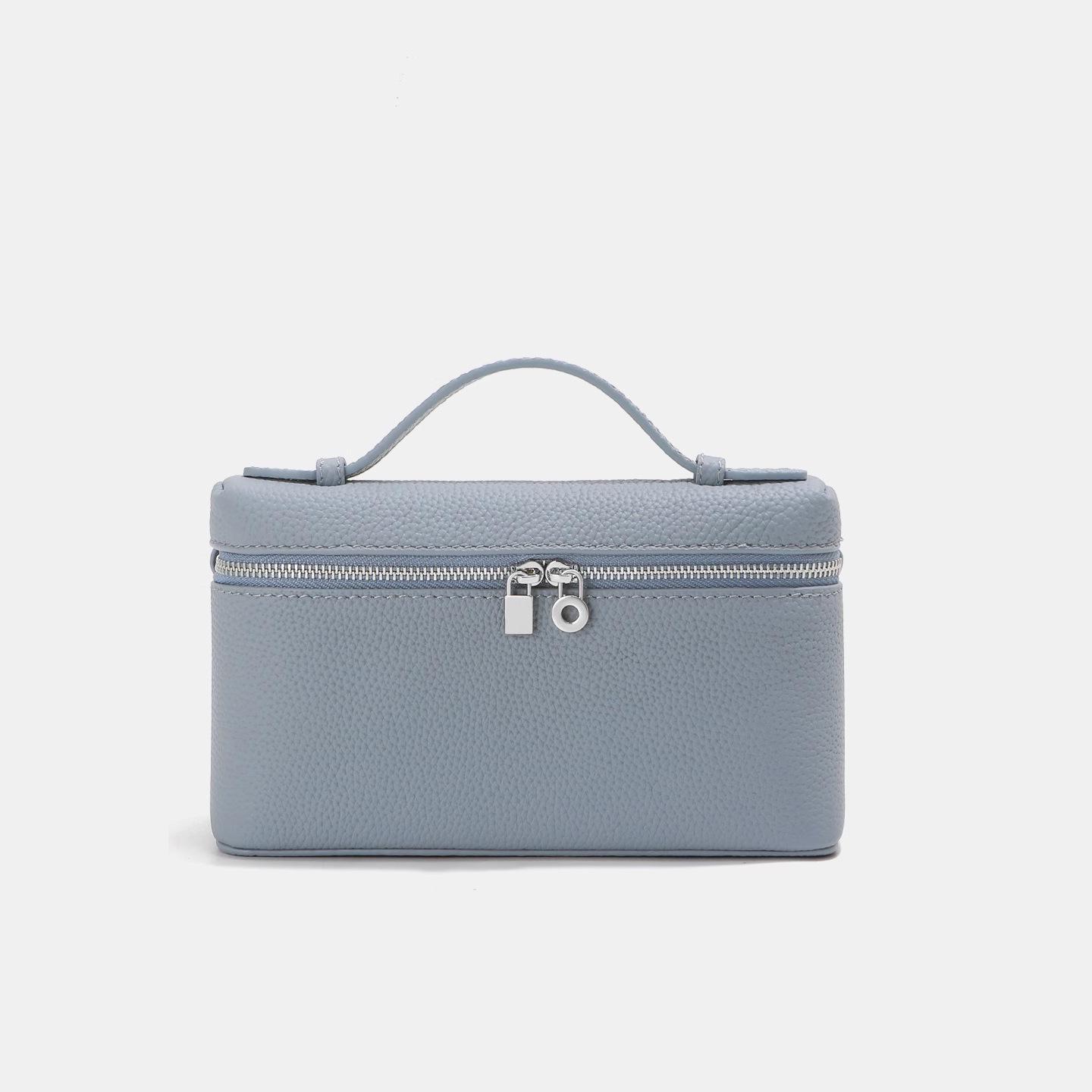 Женская сумка-ланчбокс из натуральной коровьей кожи, новый стиль 2025, белая ручная сумка-кроссбоди для телефона
Женская сумка-ланчбокс из натуральной коровьей кожи, новый стиль 2025, белая ручная сумка-кроссбоди для телефона