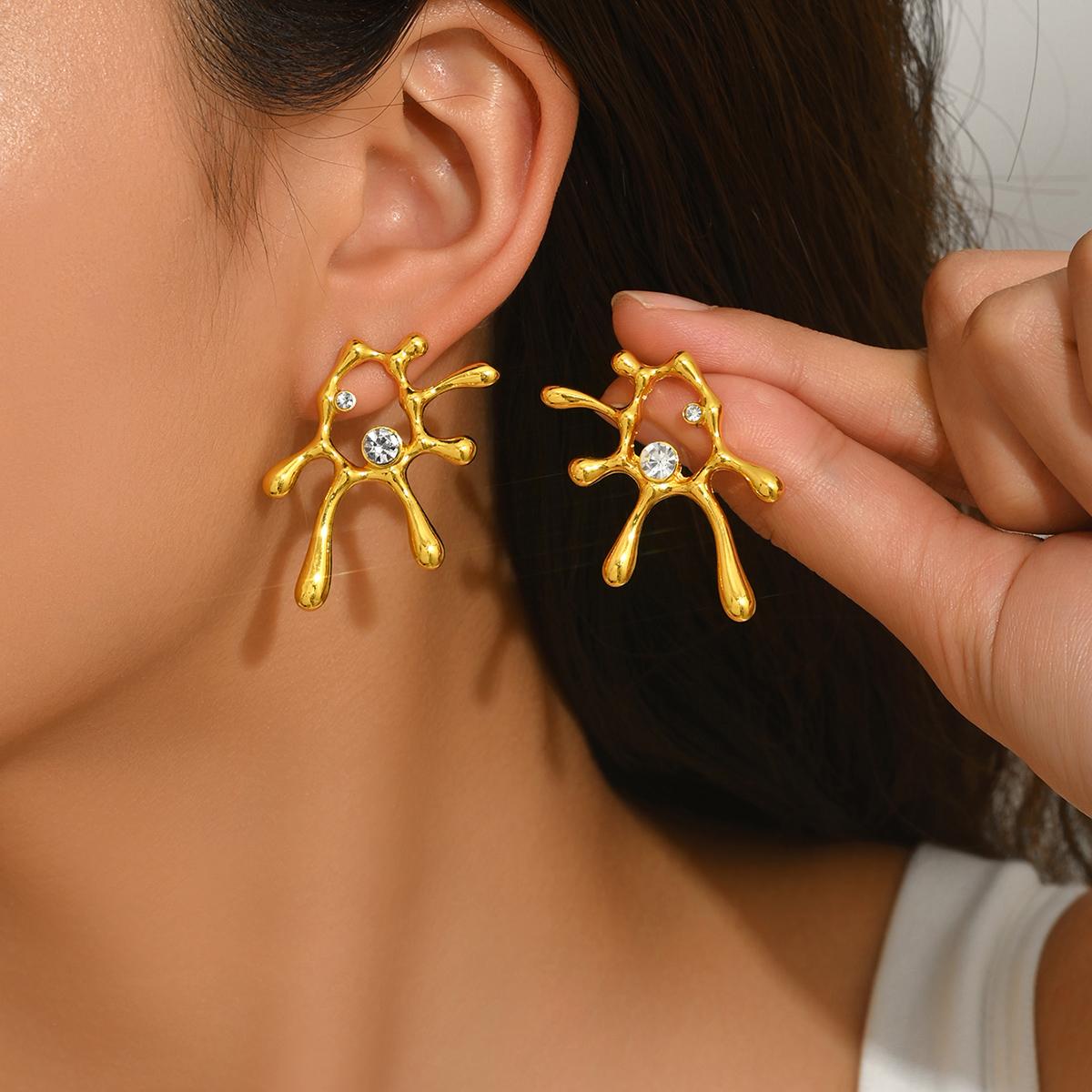 Vintage Irregular Splash Earrings Unique Liquid Drip Studs with Zircon Punk Y2K Aesthetic Jewelry for Women Party Daily Wear
Vintage Irregular Splash Earrings Unique Liquid Drip Studs with Zircon Punk Y2K Aesthetic Jewelry for Women Party Daily Wear