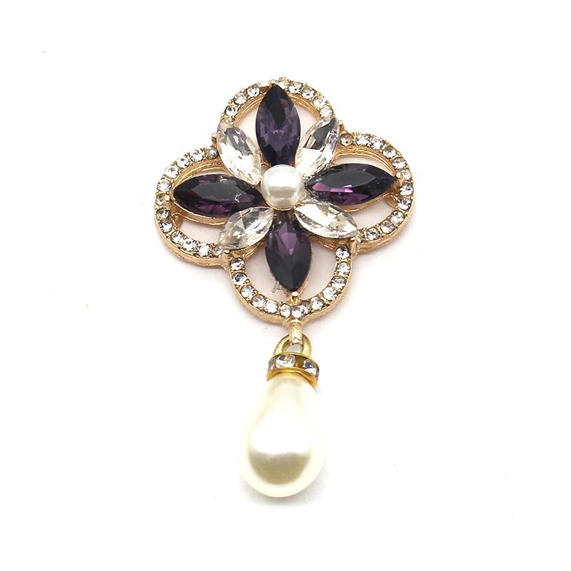 New 5-piece 50 * 29mm Flower Pearl Pendant, Used For DIY Wedding Decoration Metal Brooch Jewelry Craftsmanship.
New 5-piece 50 * 29mm Flower Pearl Pendant, Used For DIY Wedding Decoration Metal Brooch Jewelry Craftsmanship.