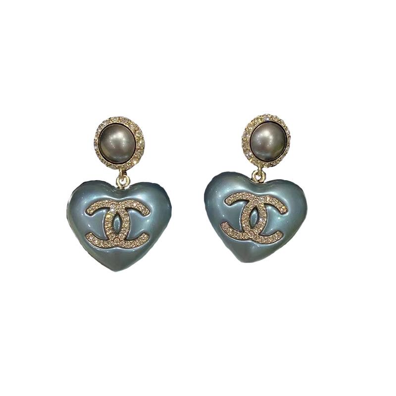 CHANEL Ice Blue Heart Double C Metal Logo Earrings for Women
CHANEL Ice Blue Heart Double C Metal Logo Earrings for Women