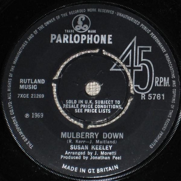 7-дюймовая пластинка СУЗАН КИЛИ - Mulberry Down R5761 Parlophone 1969 Великобритания Поп Б/У
7-дюймовая пластинка СУЗАН КИЛИ - Mulberry Down R5761 Parlophone 1969 Великобритания Поп Б/У
