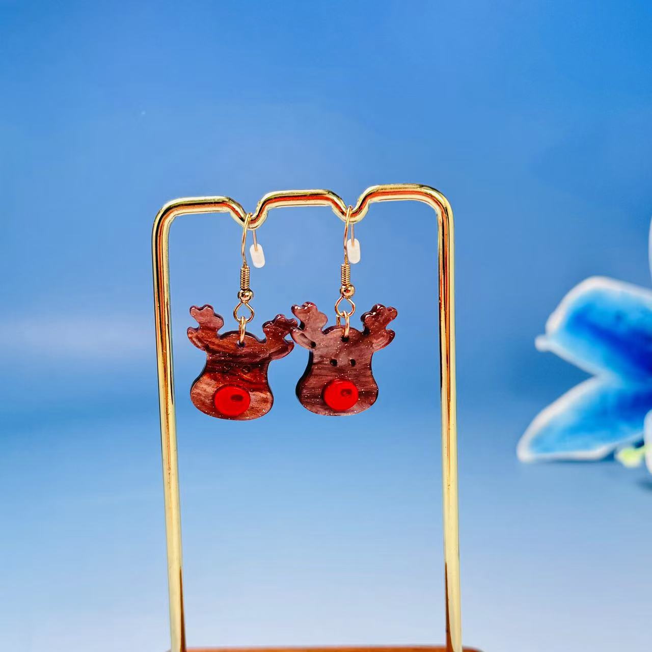 Cartoon Christmas Series Apple Snowman Elk Earrings Earrings Christmas Eve Christmas Celebration Cute
Cartoon Christmas Series Apple Snowman Elk Earrings Earrings Christmas Eve Christmas Celebration Cute